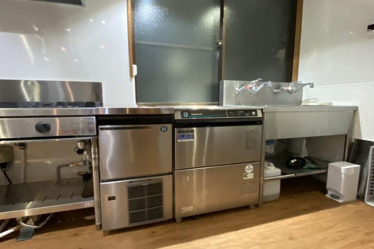 jin-tano_conference_room_rental_kitchen-006_from left